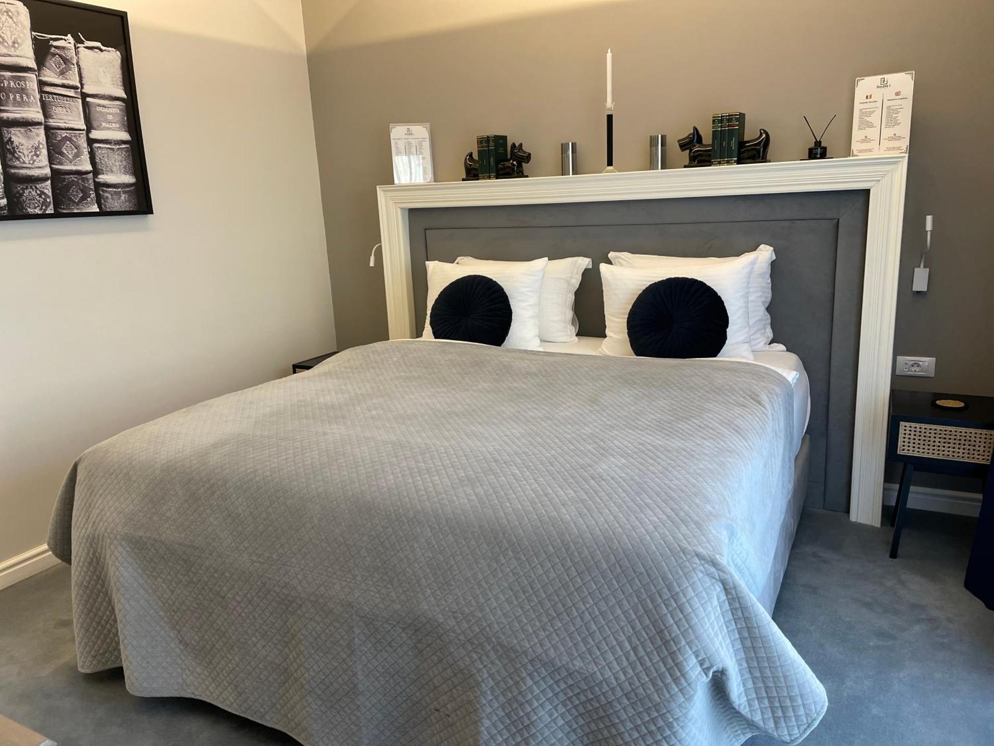 Doublel Apartment
